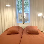 Studio climatisé pour 1 ou 2 personnes au 109 avenue Mozart Paris 16