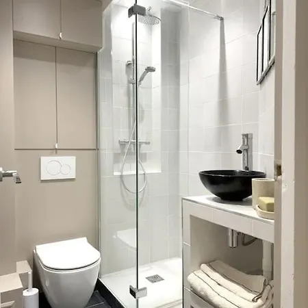 Appartamento Climatisé Pour 1 Ou 2 Personnes Au 109 Avenue Mozart 16 *