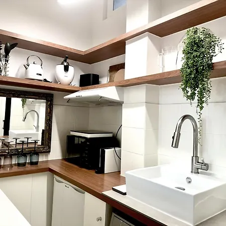 Climatisé Pour 1 Ou 2 Personnes Au 109 Avenue Mozart 16