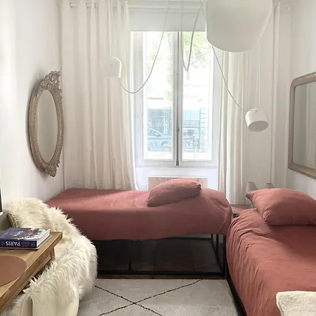 Climatisé Pour 1 Ou 2 Personnes Au 109 Avenue Mozart 16 Appartamento Parigi