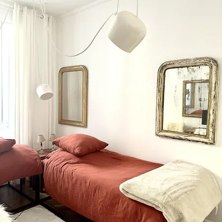 Climatisé Pour 1 Ou 2 Personnes Au 109 Avenue Mozart 16 Appartamento